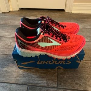 Brooks Ghost 10